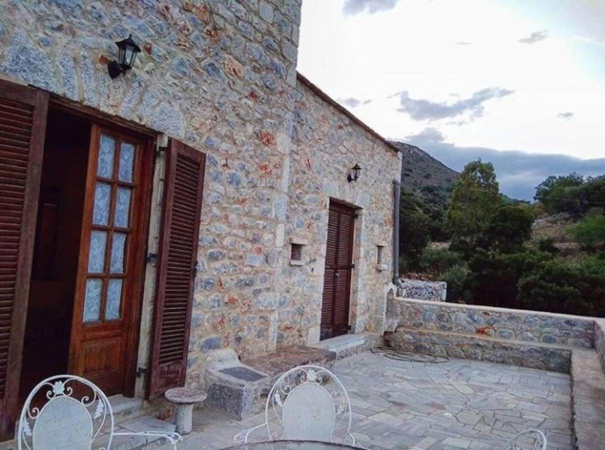Peace In The Wildest Landscape Of Mani Villa Lagia Buitenkant foto